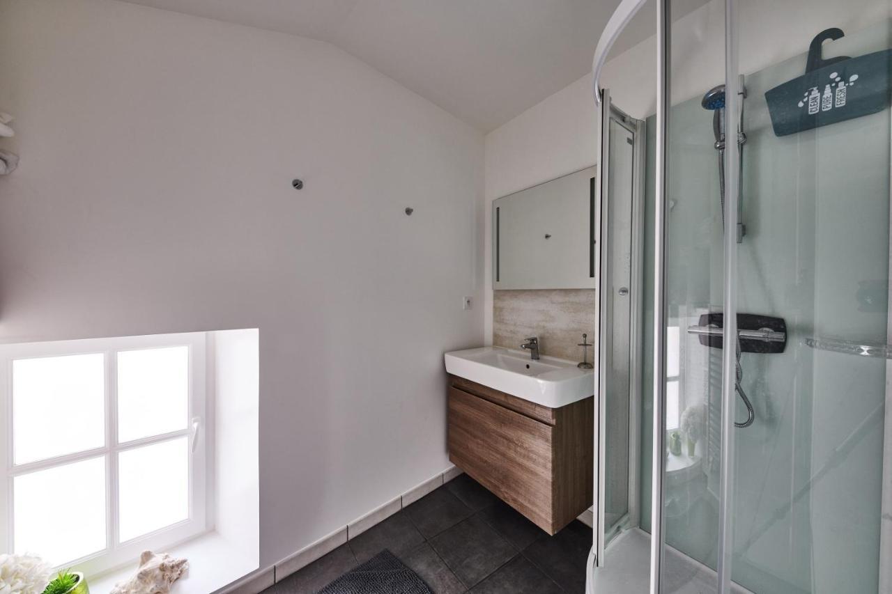 Elegant Appartement Tout Confort Avec Climatisation Dans Le Centre Historique De St Emilion Saint-Émilion Buitenkant foto